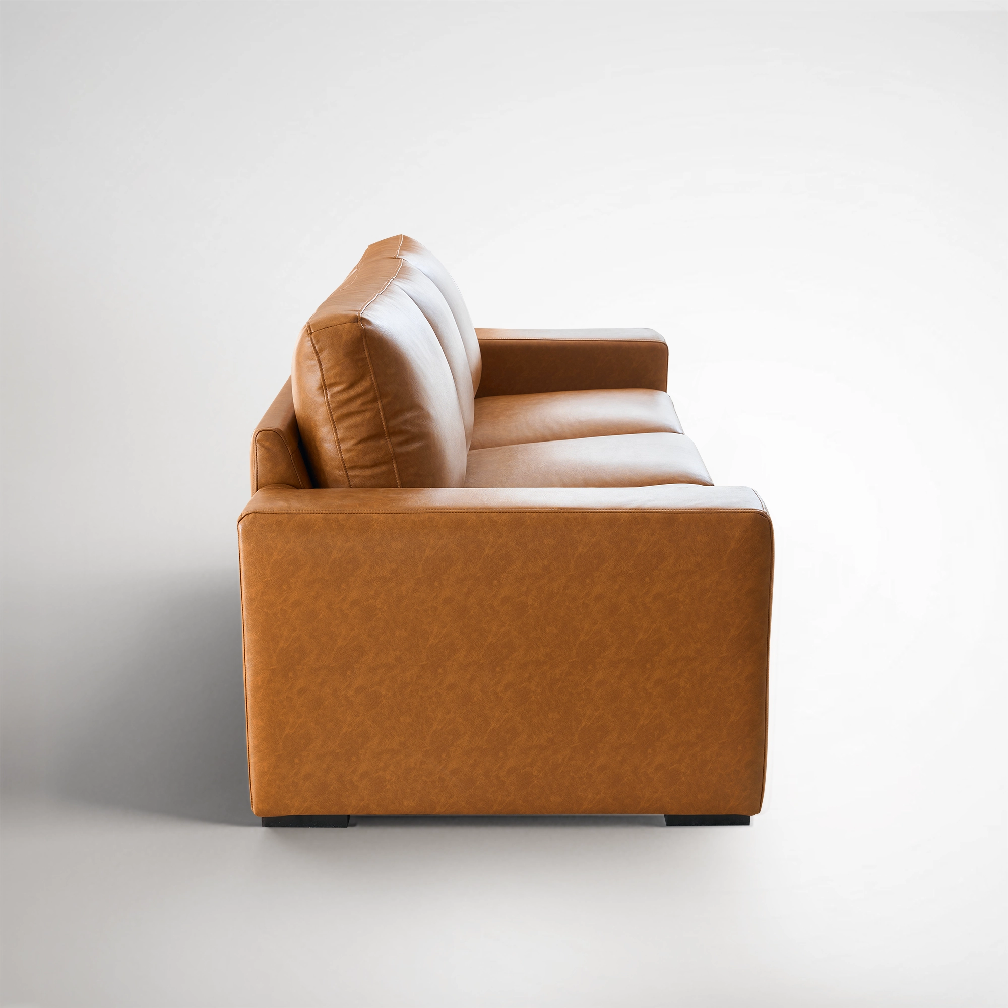 Alba Faux Leather Sofa – 3-Cushion (85")